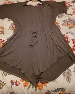Gap Romper Size XL, Olive Green